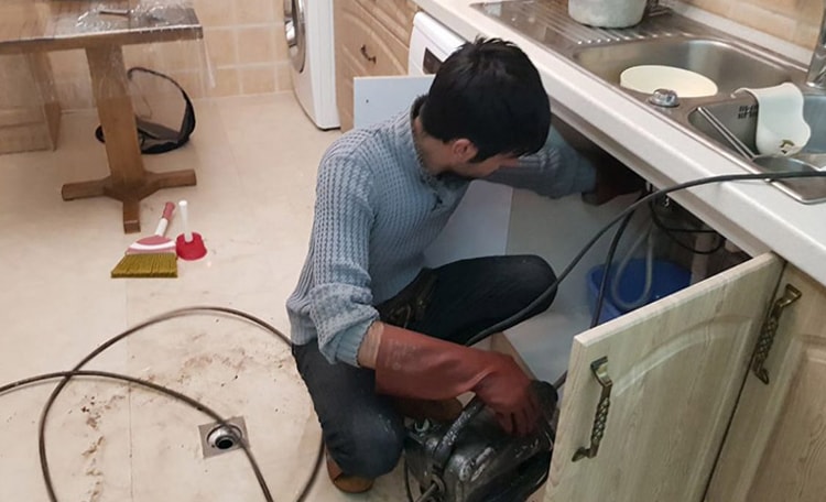 لوله بازکنی شبانه روزی بازار