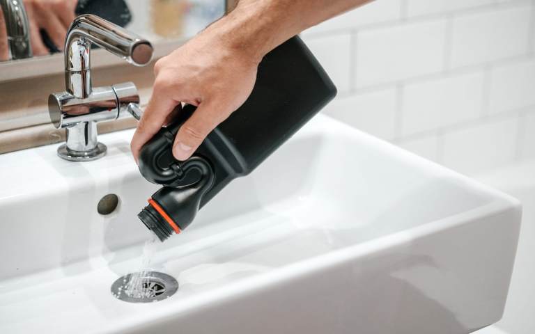 نحوه استفاده از محلول لوله بازکنی صاف و رافونه